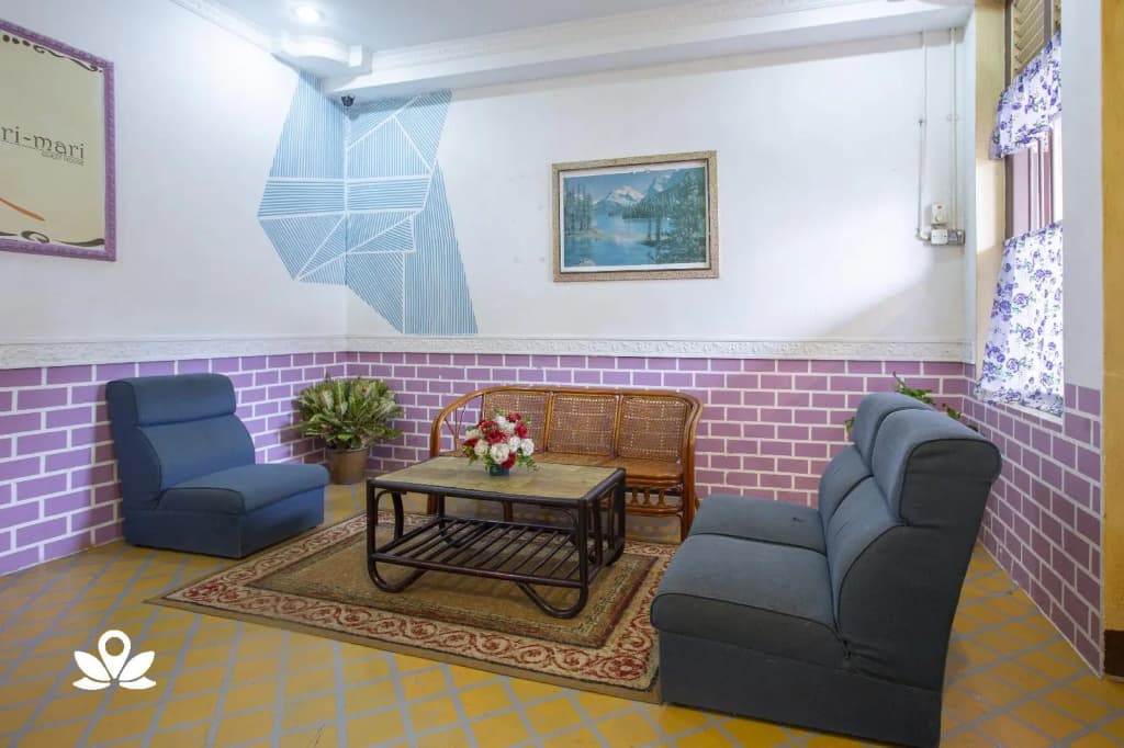 Mari-Mari Guesthouse - photo 2
