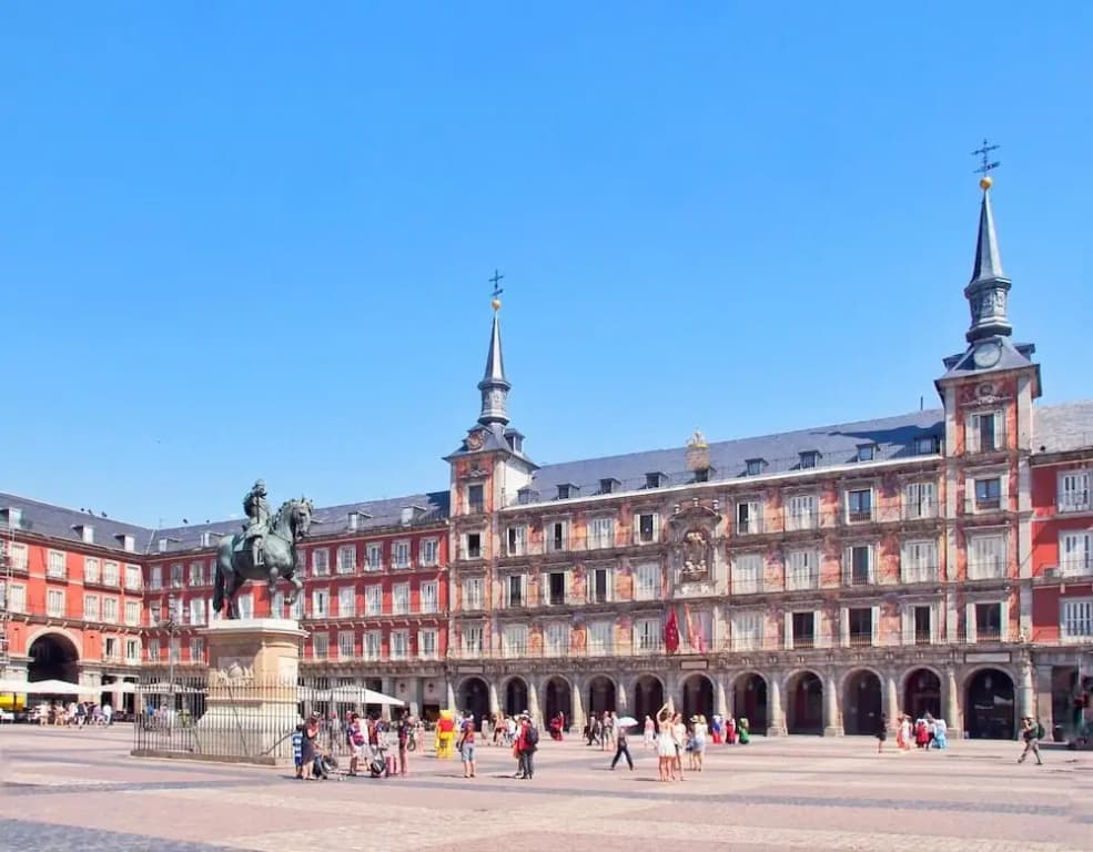 La Latina VII - main photo