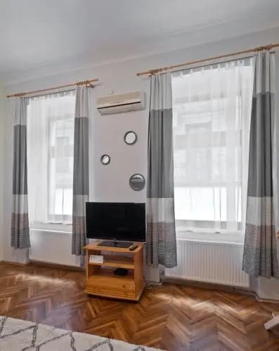 Capital Center Apartments Üllői - photo 4