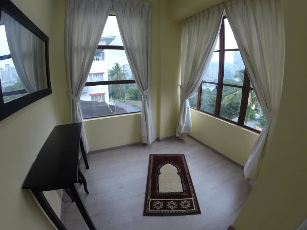 Nur Bougainvillea Villa - photo 5