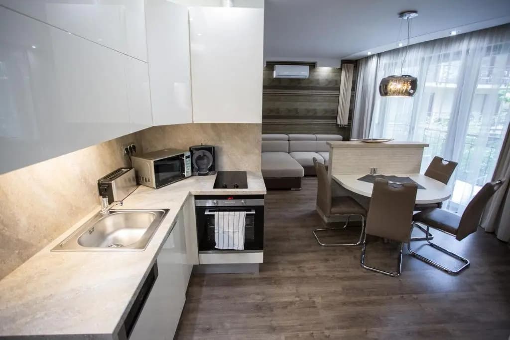 All Seasons Apartment - photo 10