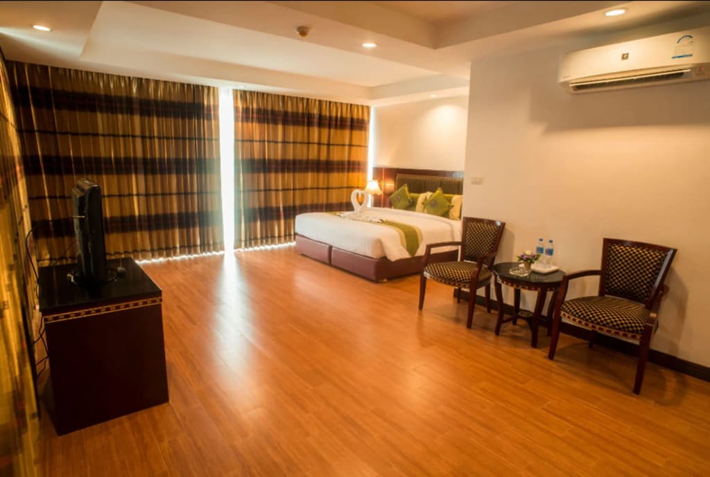 Jomtien Hisotel - photo 15
