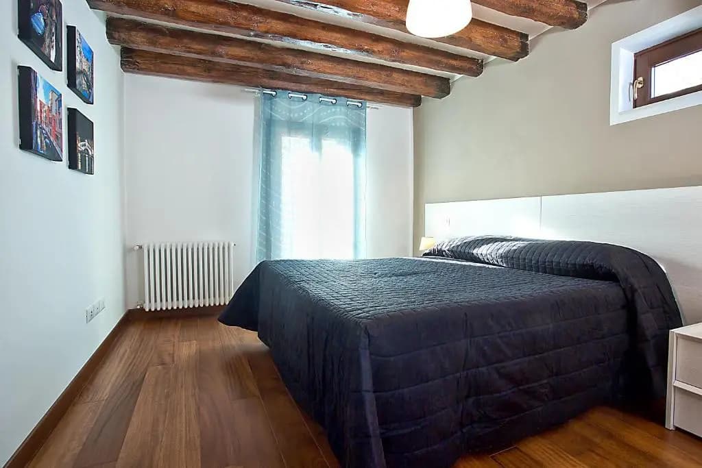 Good Wine Apartments - photo 2