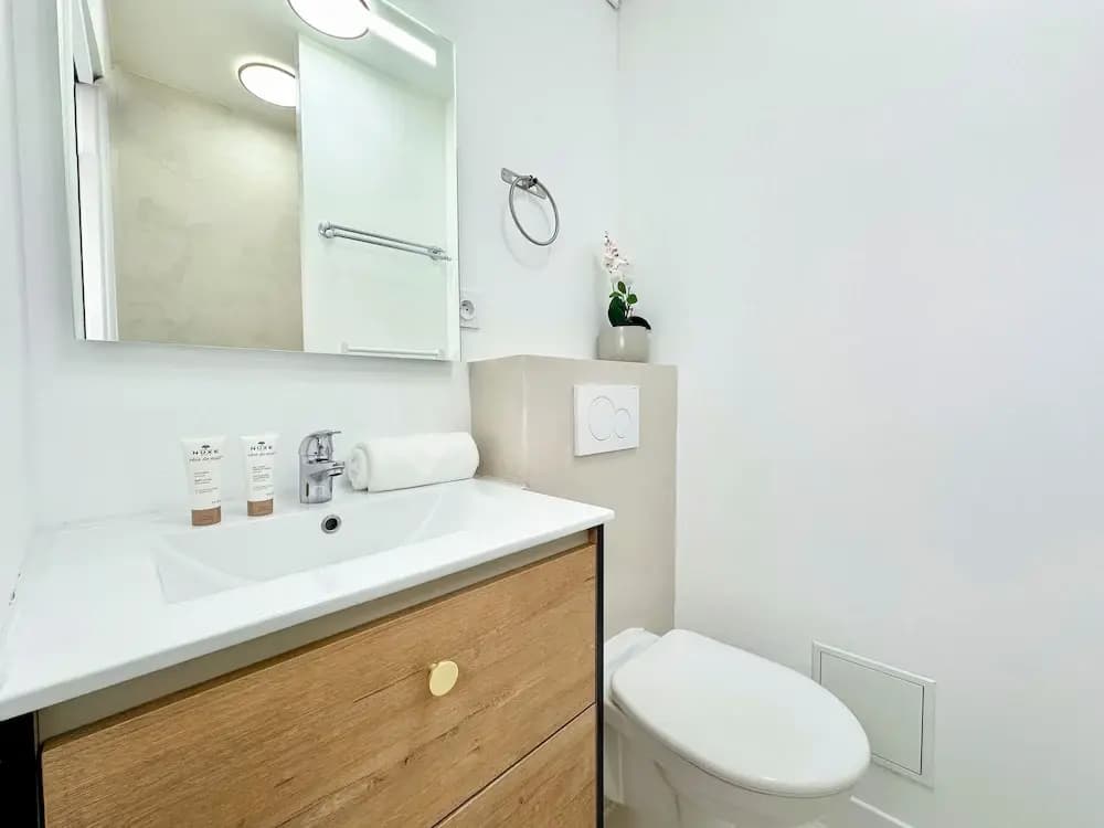 1550 Nazareth - photo 7