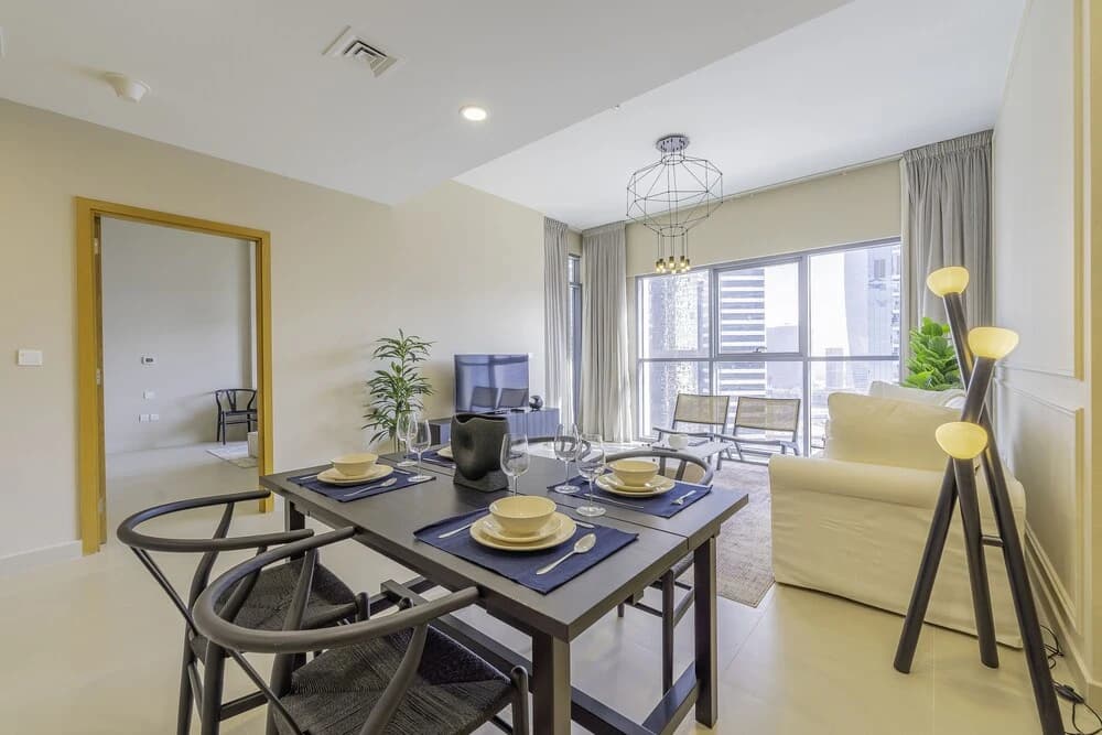 Monty - Upscale Modern 1BR in the heart of DT Dubai - photo 3