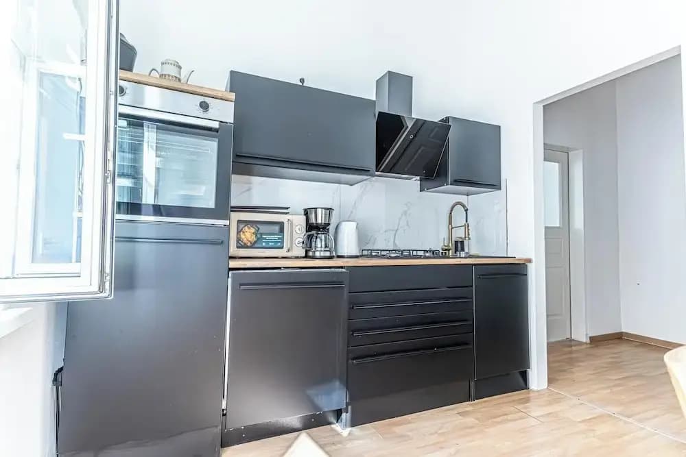 3BR Apt 15 Min from Landstraße Hub - photo 31