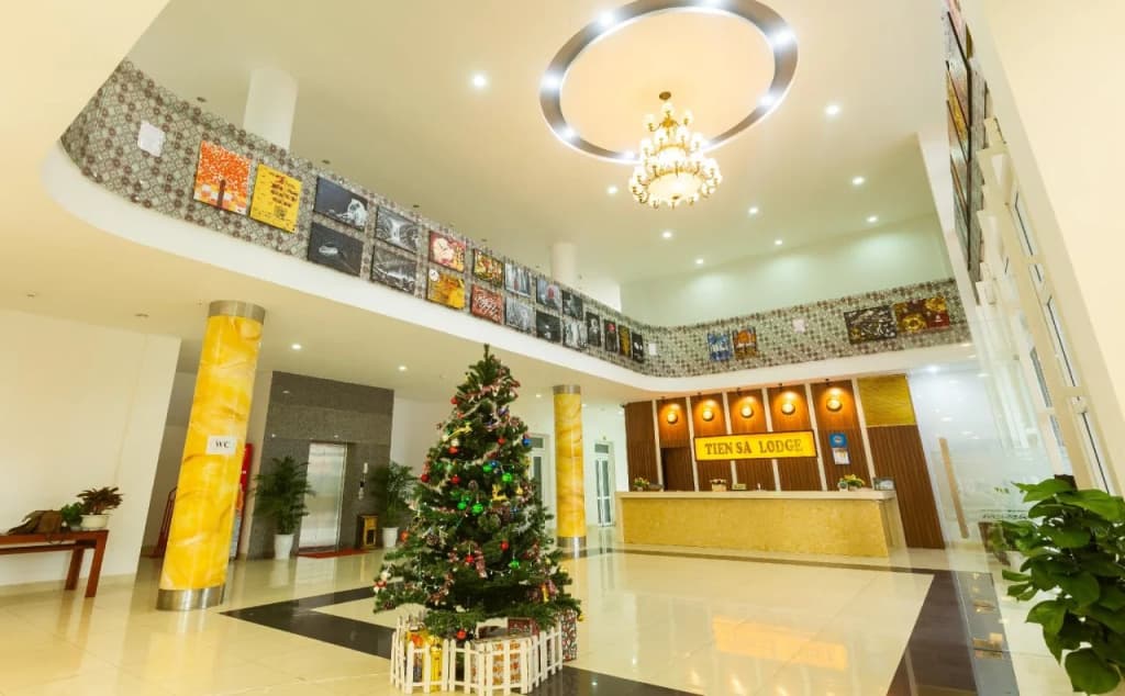 Navy Hotel Danang - photo 2