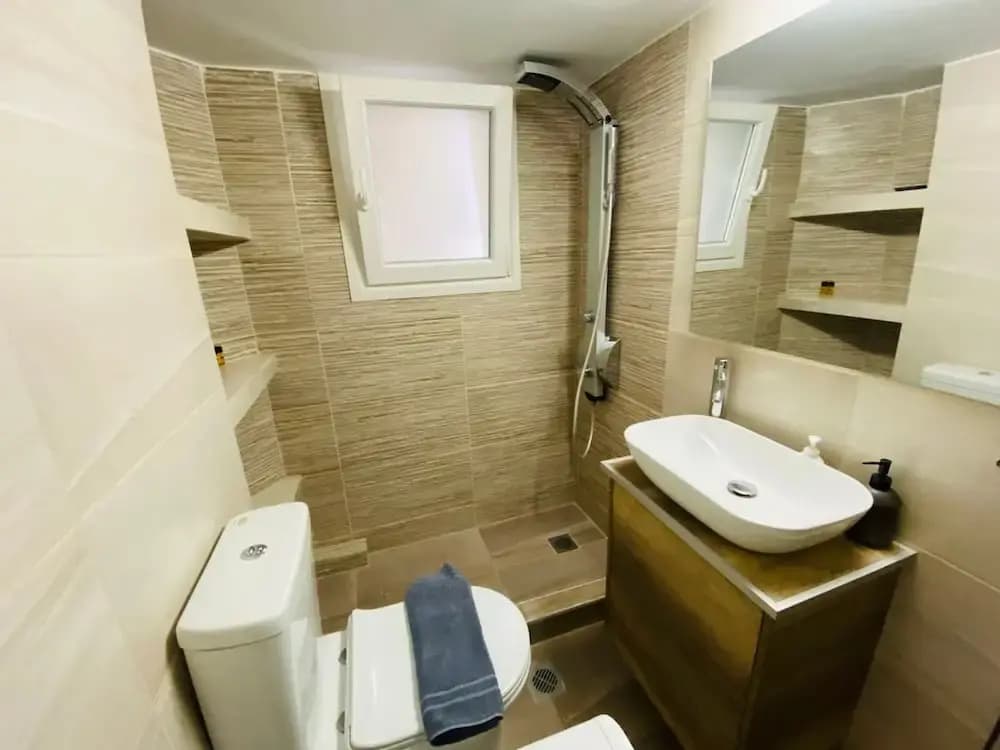 Koukaki Comfortable Apartment - photo 13