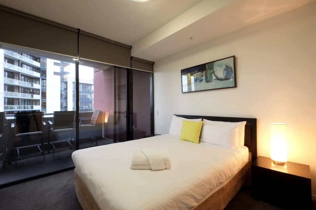 Docklands Prestige Apartments - photo 5