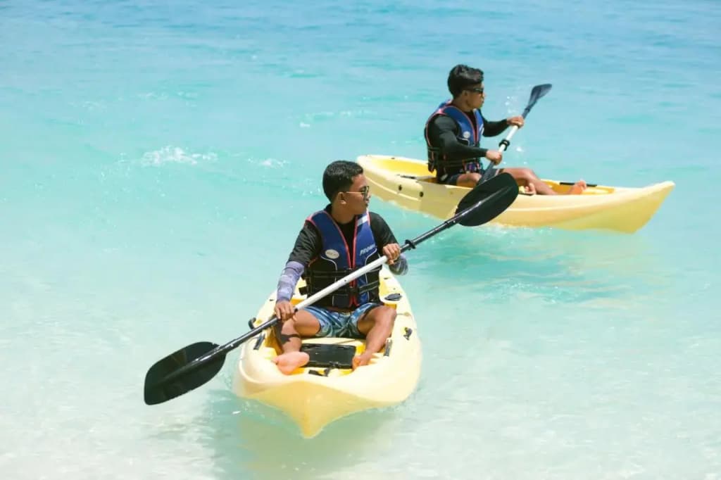 Mari Mari Backpackers Lodge, Mantanani Island - photo 21