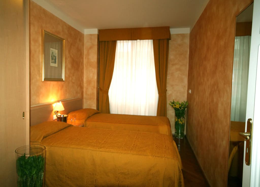 Hotel Roma Prague - photo 5