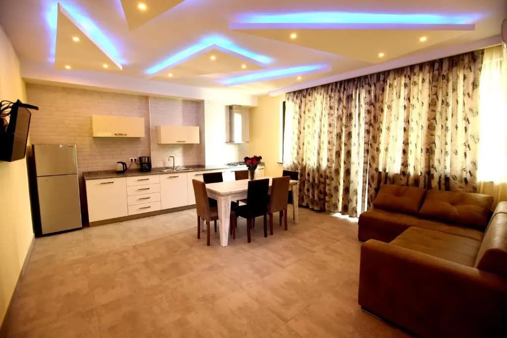 Irakli's rooms - photo 15