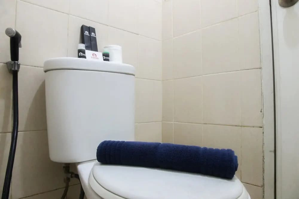 Simply Minimalist 2BR Apartment at Green Palace Kalibata - photo 26