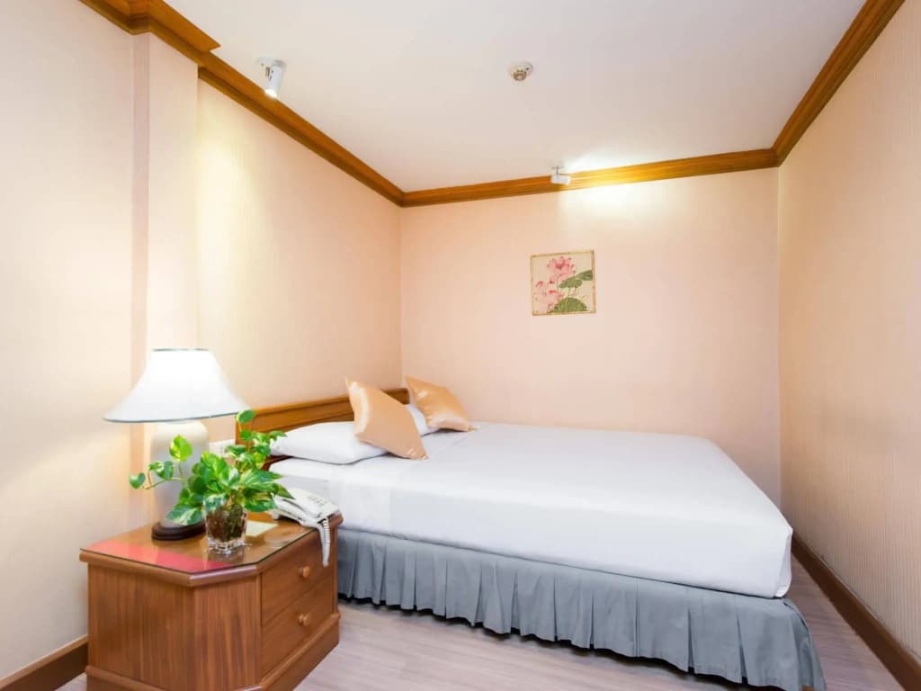 Wall Street Inn - photo 4