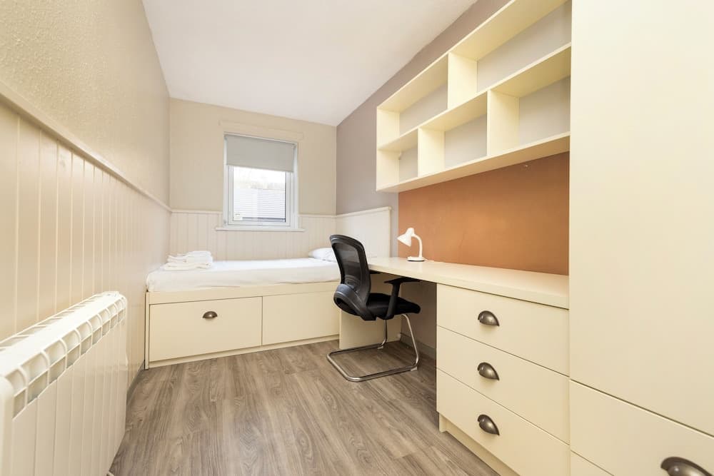 Meadow Court Apartments - photo 1