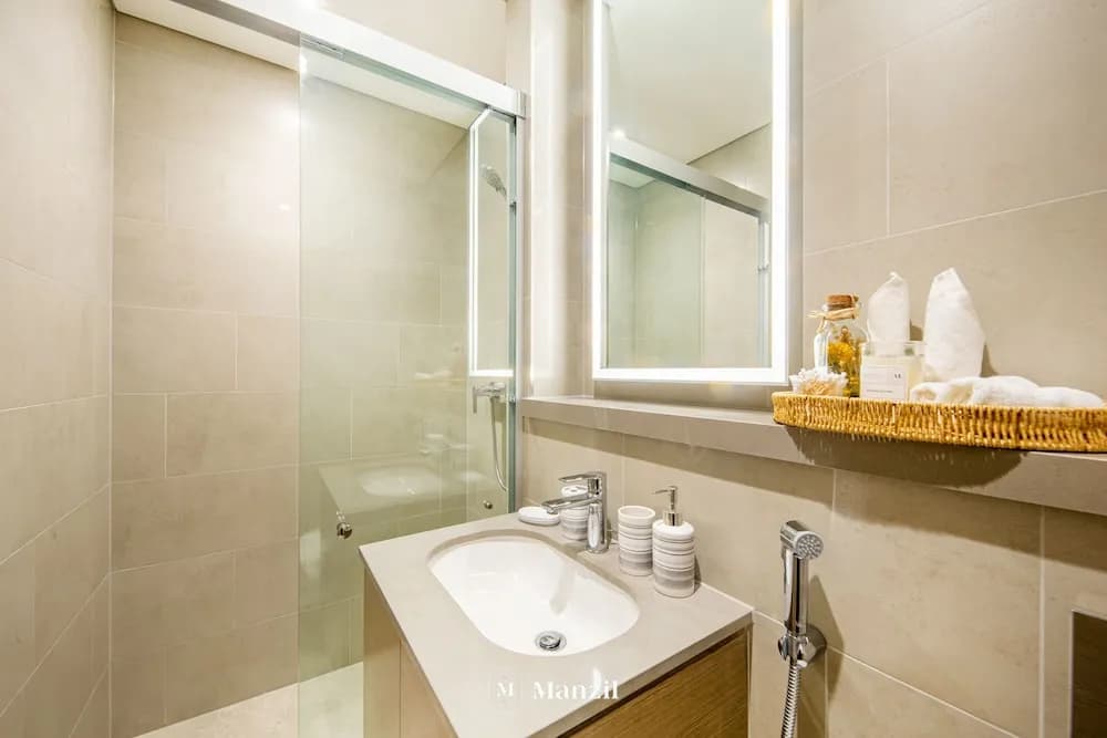 Manzil - Sleek 1BR nr Downtown w Burj views - photo 6