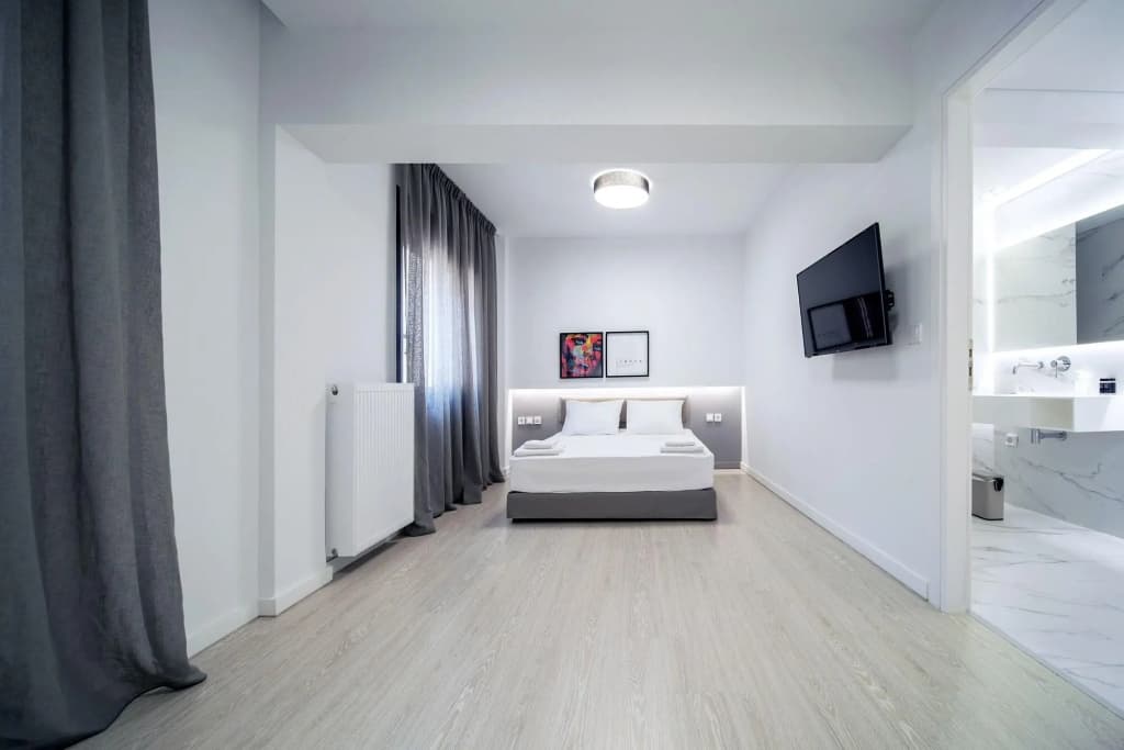 Heritage Apartments - photo 2