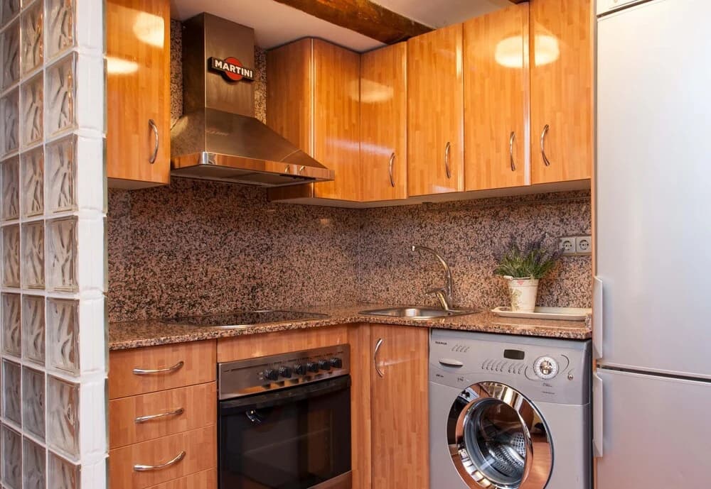 Rustic Poble Sec Apartment - photo 13