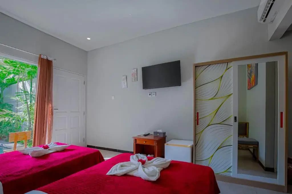 Roses Bali Homestay - photo 16