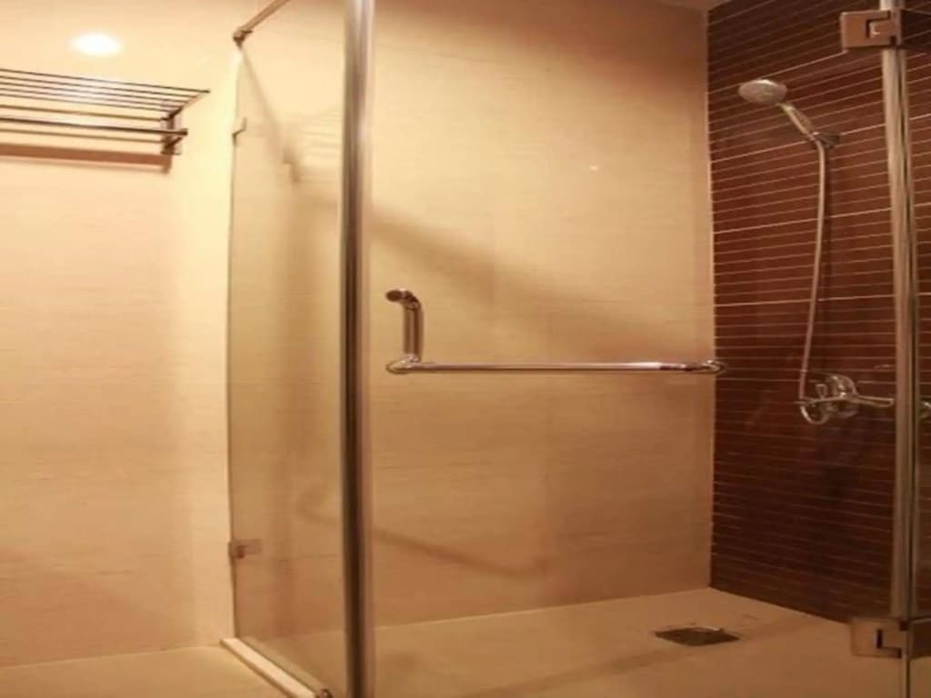 Bizu Hotel II - photo 10