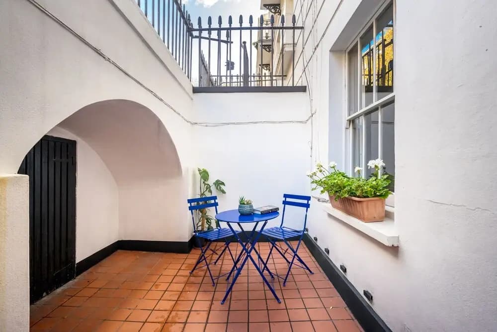 JOIVY Chic & Modern 2-Bed Flat W/ Patio In Pimlico - photo 11