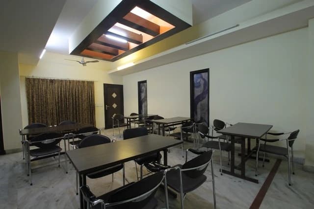 Hotel Mandakini Palace - photo 25