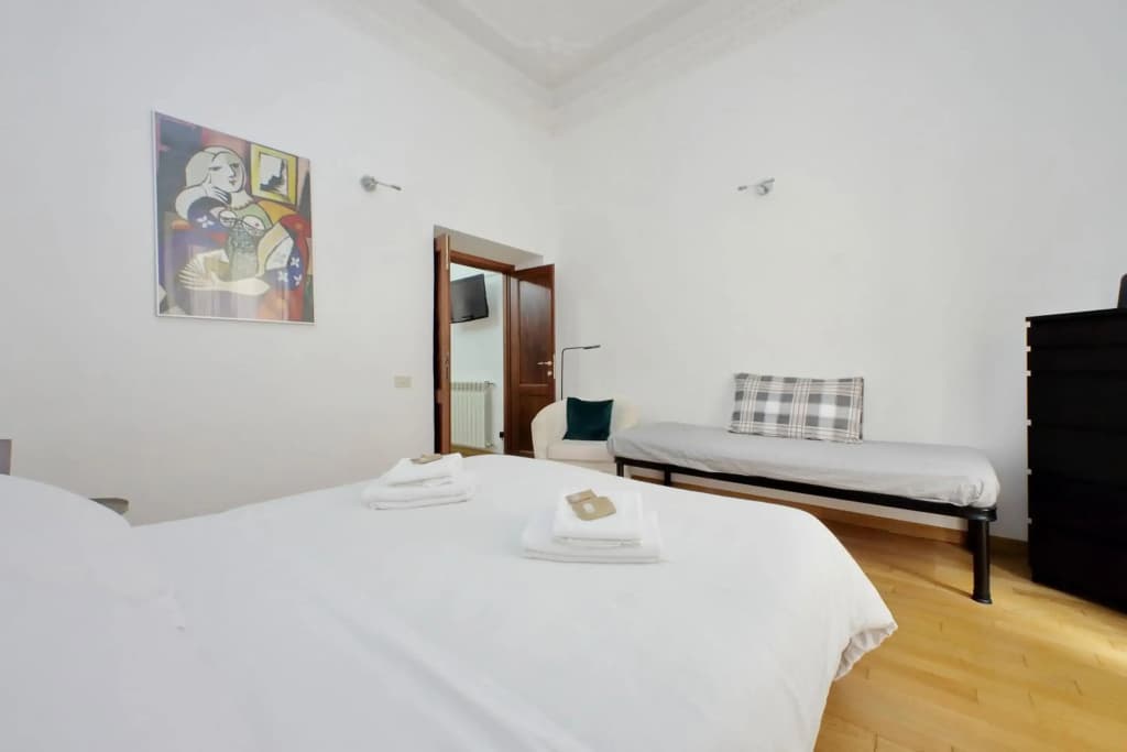 Vatican Spacious Modì Apartment - photo 28