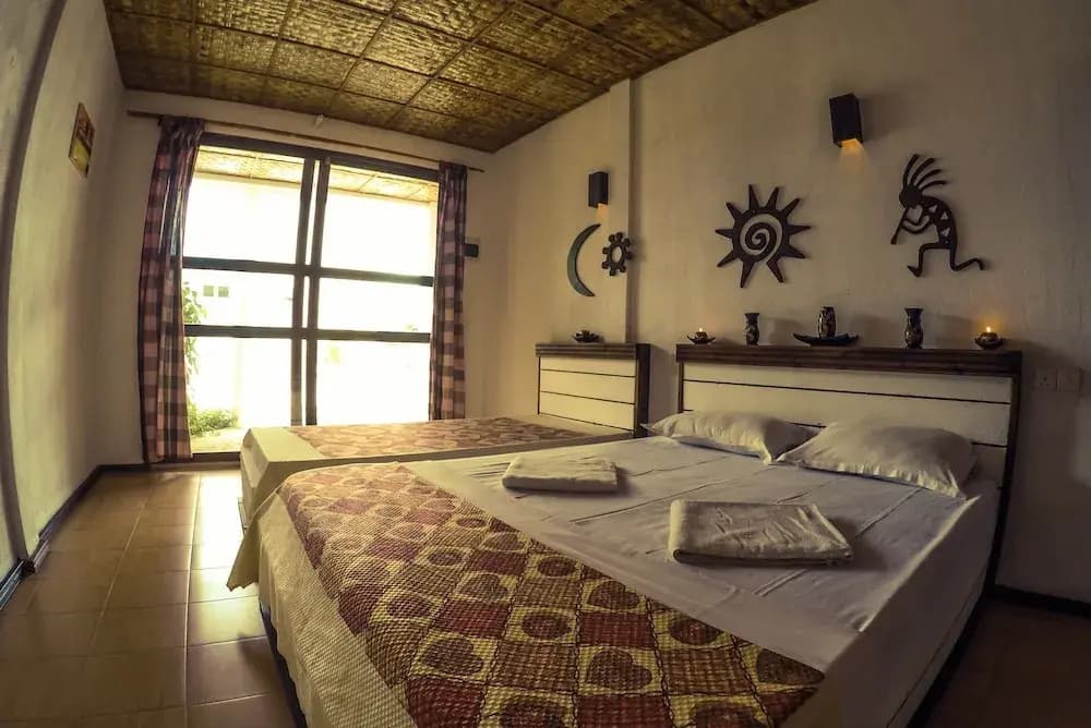 Happy Life Maldives - photo 4