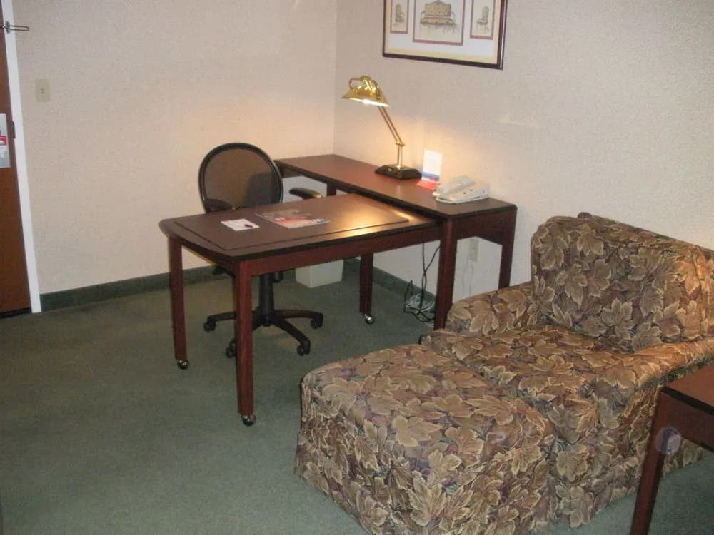 Ramada Suites Orlando Aiport - photo 7