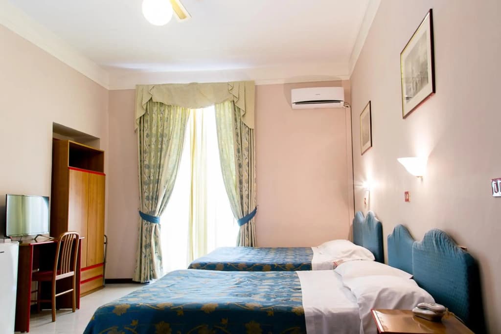 Hotel Altavilla 9 - photo 7