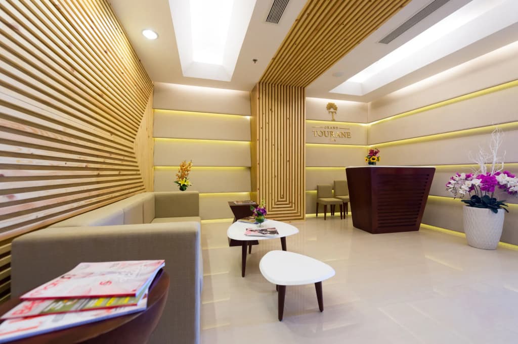 Grand Tourane Hotel - photo 18