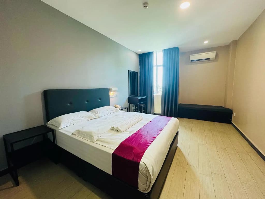 Galaxy Hotel - photo 4
