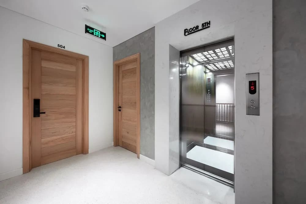 Bi Ecosuites Hanoi - photo 12