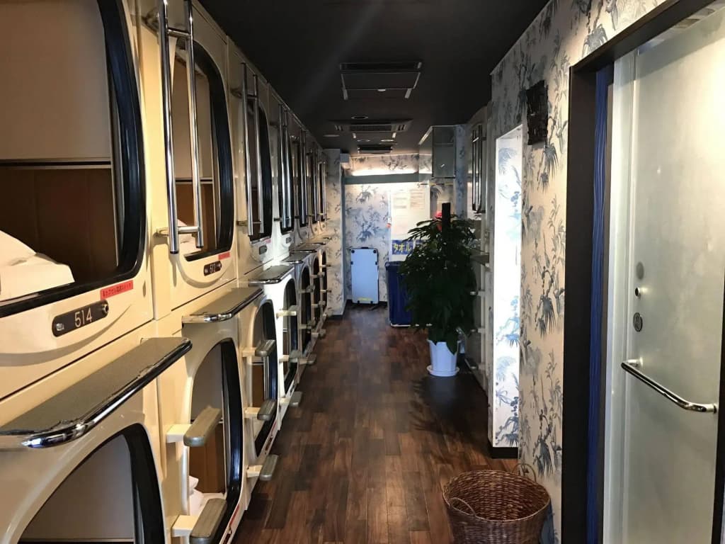 Capsule Inn Shimbashi - Men Only - photo 9