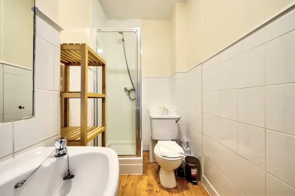 Spacious 3bed Home at the Meadows - photo 9