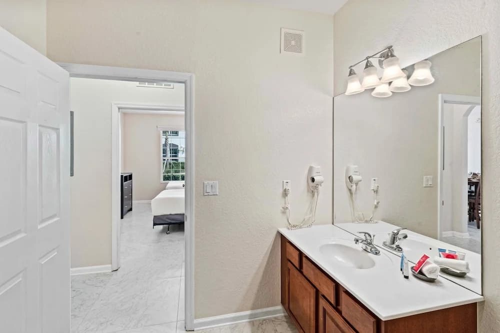 First Floor Vista Cay Condo W/free Resort Access! - photo 7