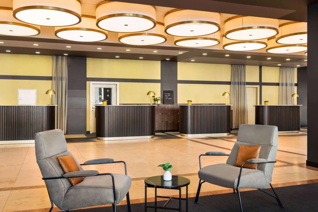 Diplomat Hotel - photo 17