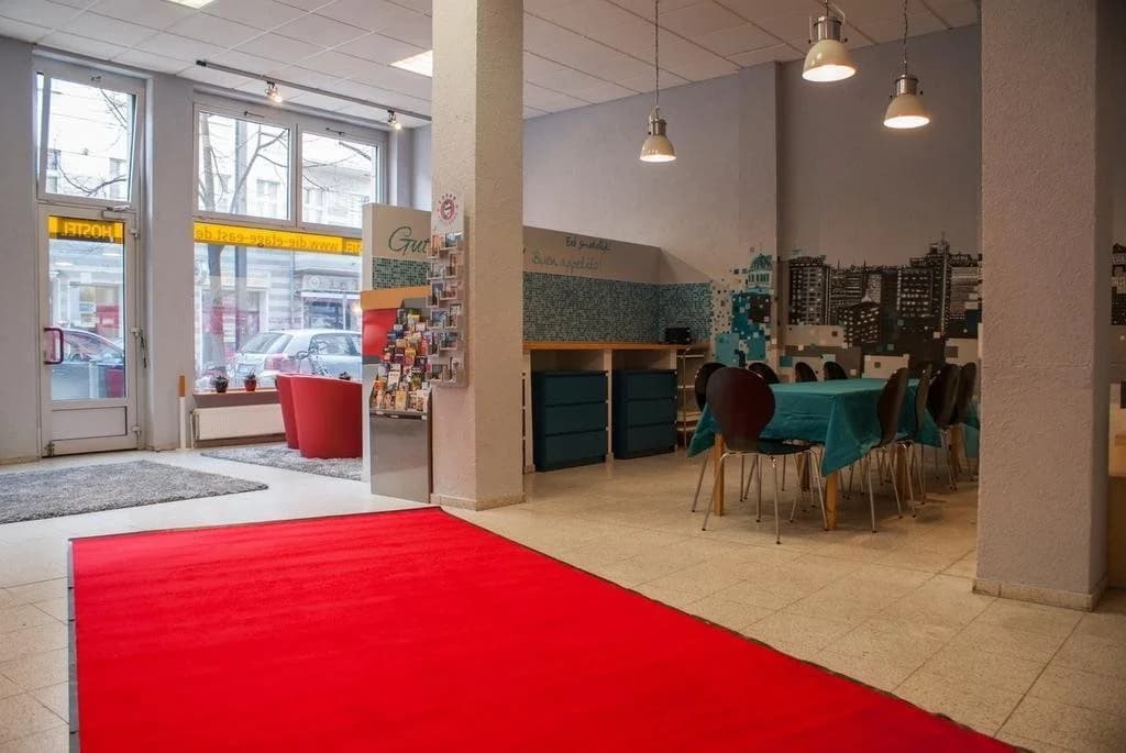 Hostel Die Etage East - photo 12