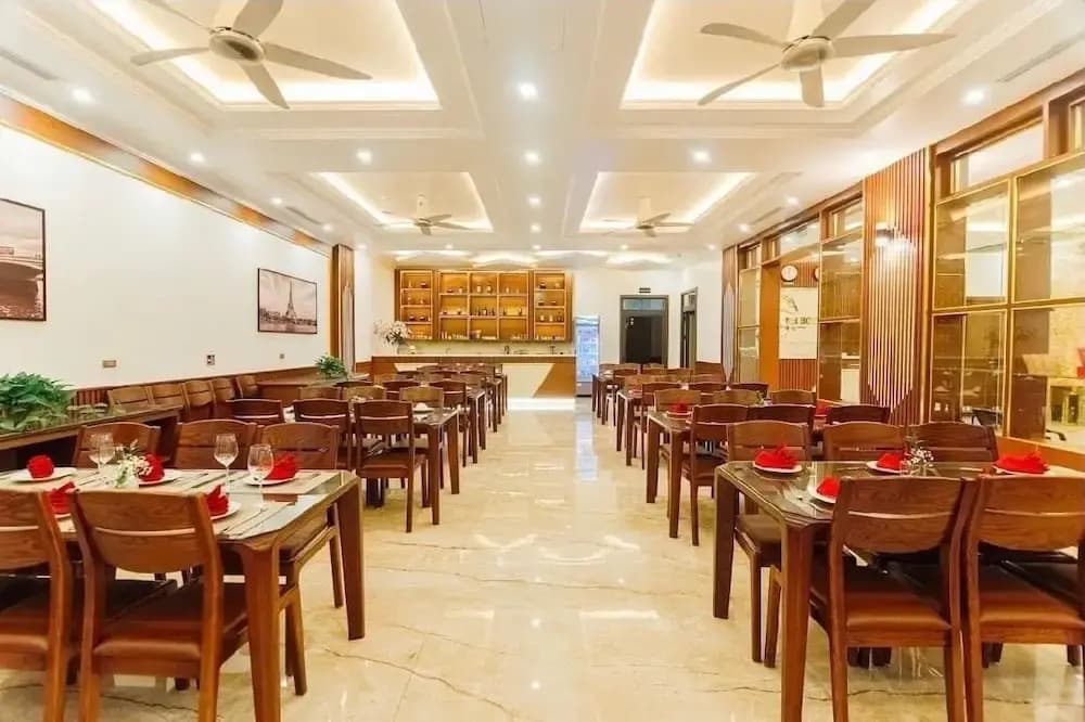 Quynh Anh Hotel Ha Long - photo 10
