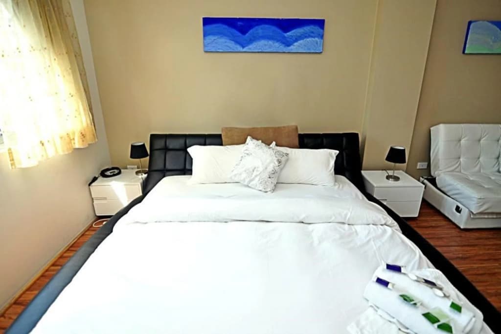 Sydney Riseon Hotel - photo 2