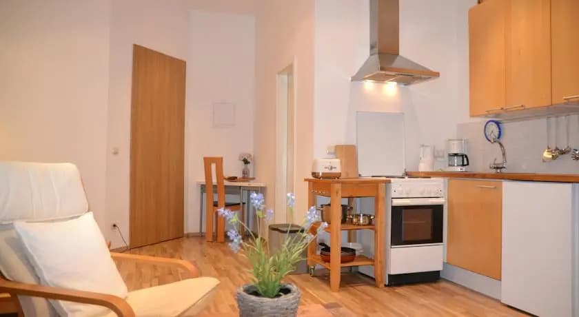 StayinBerlin - photo 9