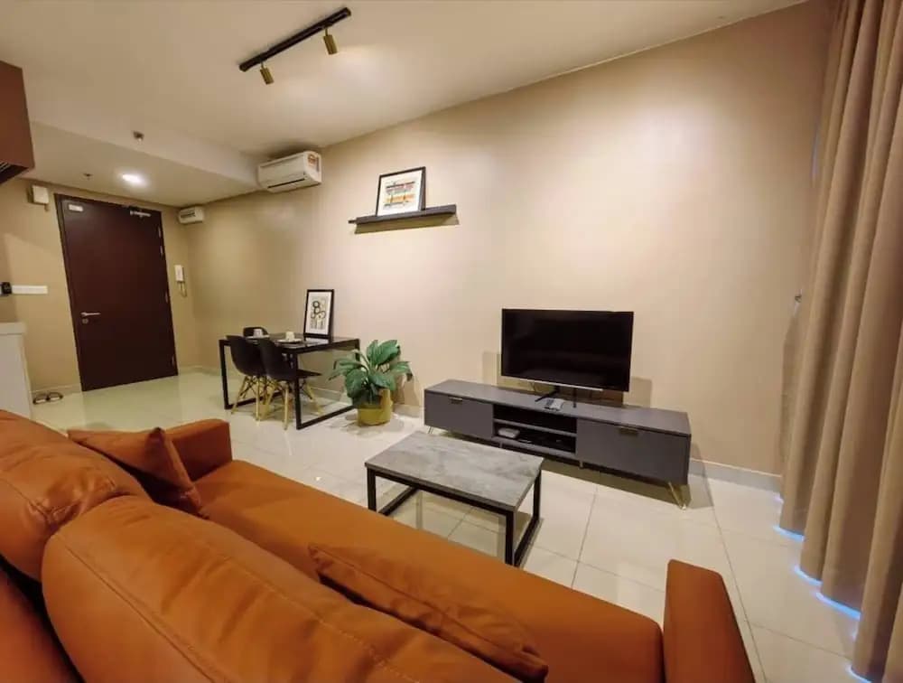 Cozy Studio in Shah Alam With Mountain View - photo 1