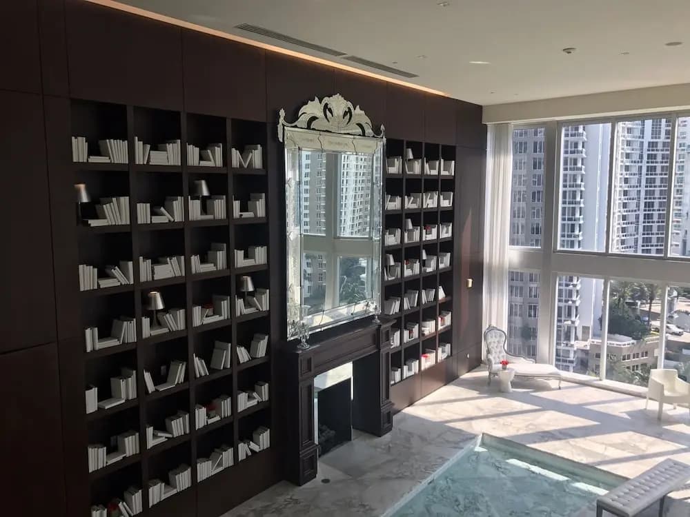 Icon by Design Suites Miami - photo 1