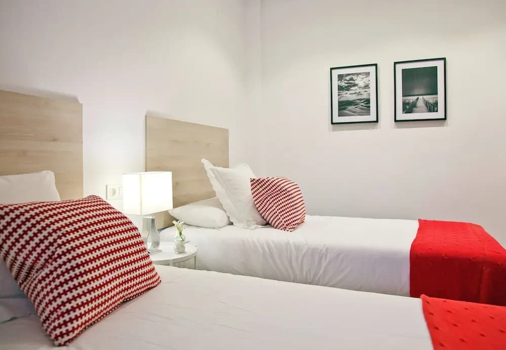Feelathome Madrid Suites Apartments - photo 6