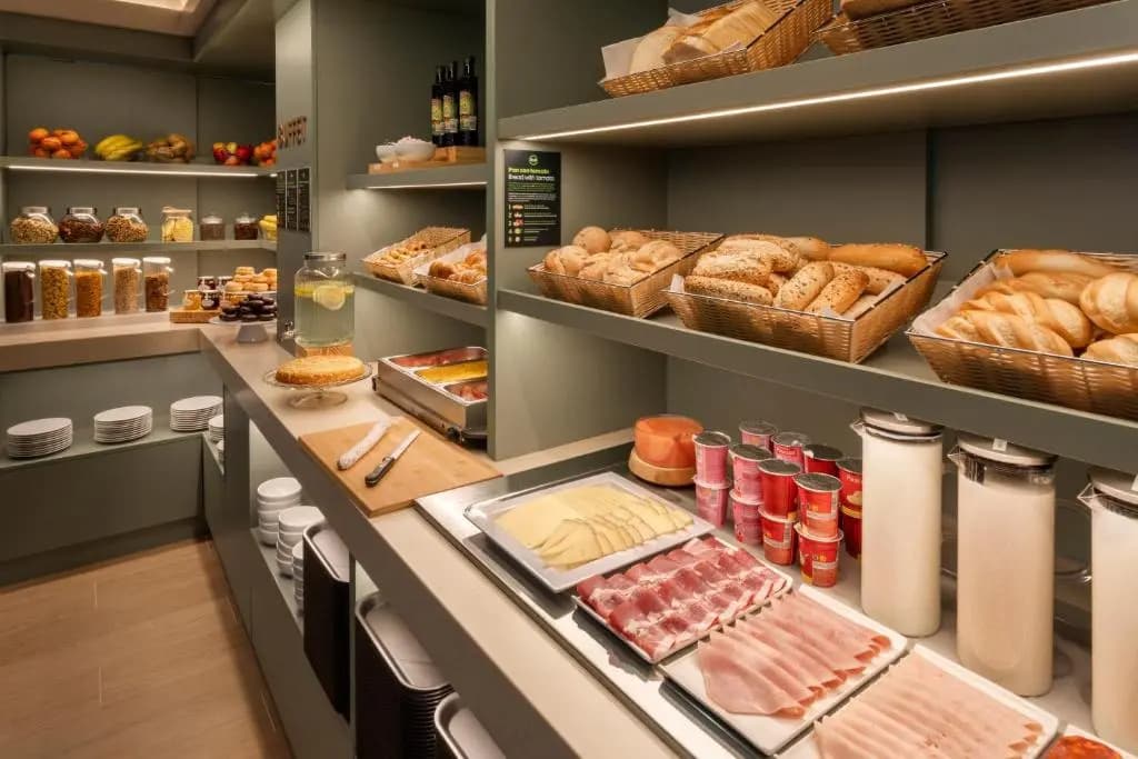 B&B HOTEL Madrid Vallecas Ensanche - photo 27