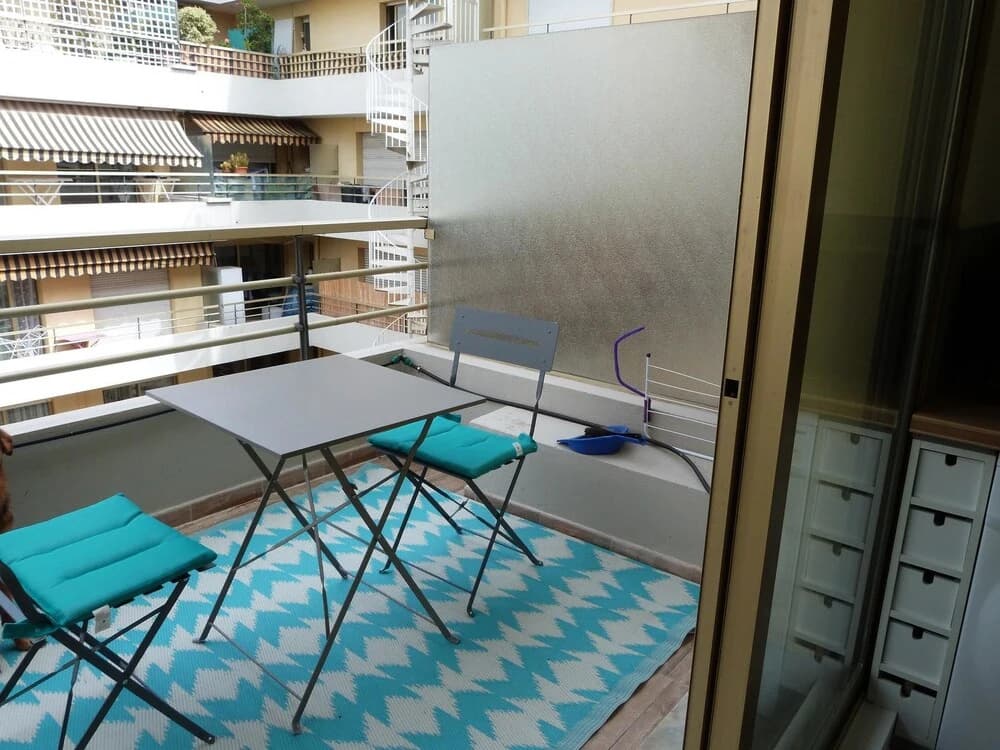 Studio in Nice, With Furnished Terrace and Wifi - photo 12