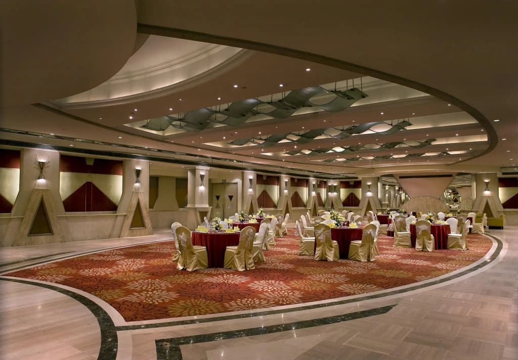 The Suryaa New Delhi - photo 18