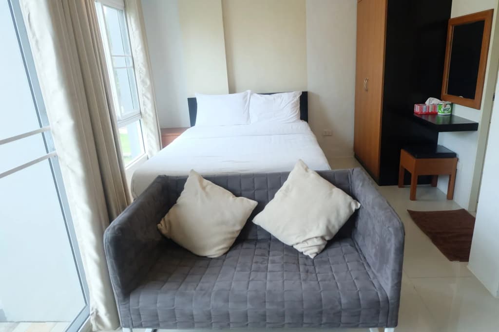 I Rich Residence - photo 5