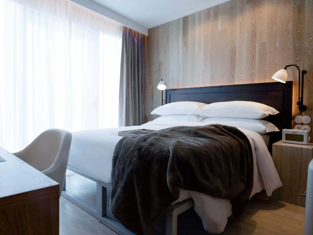 Browns Avenue Hotel - photo 3