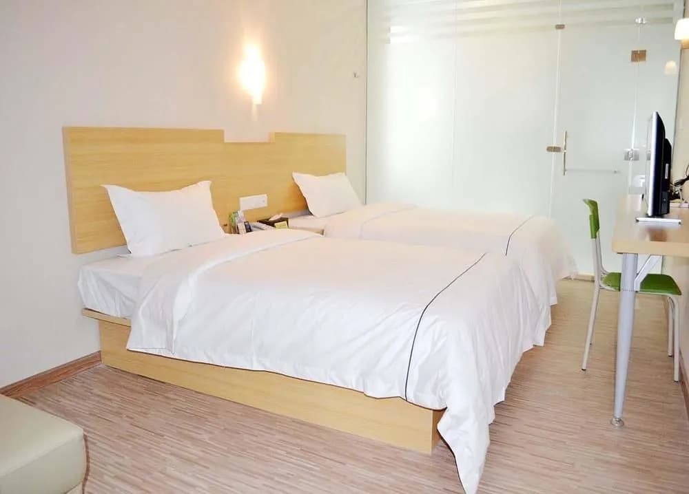 Hitt Express Hotel - photo 3